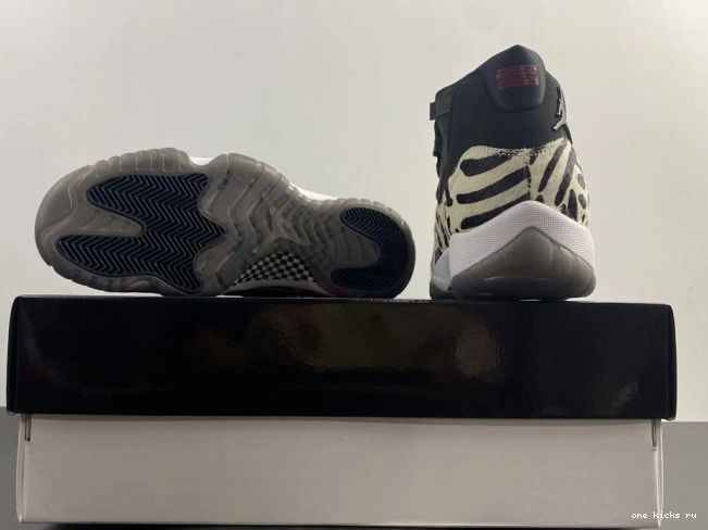 Rep AR0715-010 AIR 11 JORDAN ANIMAL INSTINCT 0805
